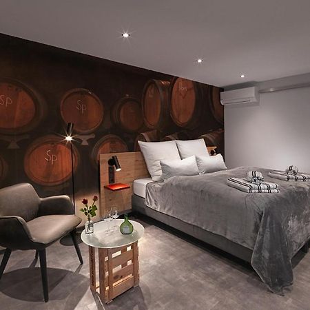 Weinmotel Simon 1 A Alzenau in Unterfranken Eksteriør billede